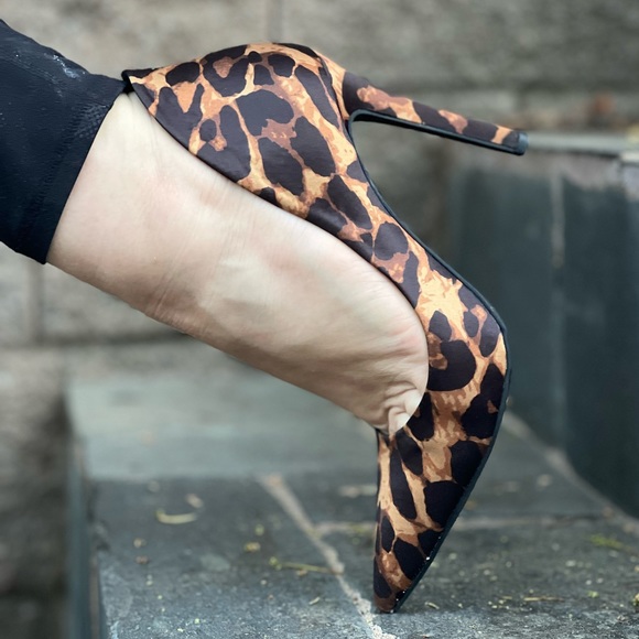 Jessica Simpson Shoes - Leopard heels animal print sexy stilettos